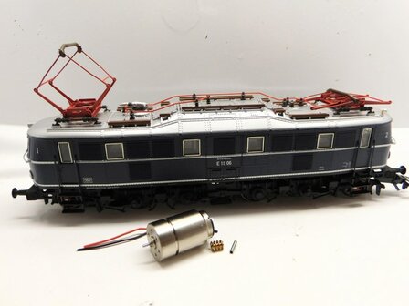 micromotor HM003G motor ombouwset voor M&auml;rklin BR 119, BR 152, BR 182, BR 189, E 18, E 19, ES 64 F4, &Ouml;BB Rh 1018, &Ouml;BB Rh 1216, SBB Re 474, SJ Reihe 441